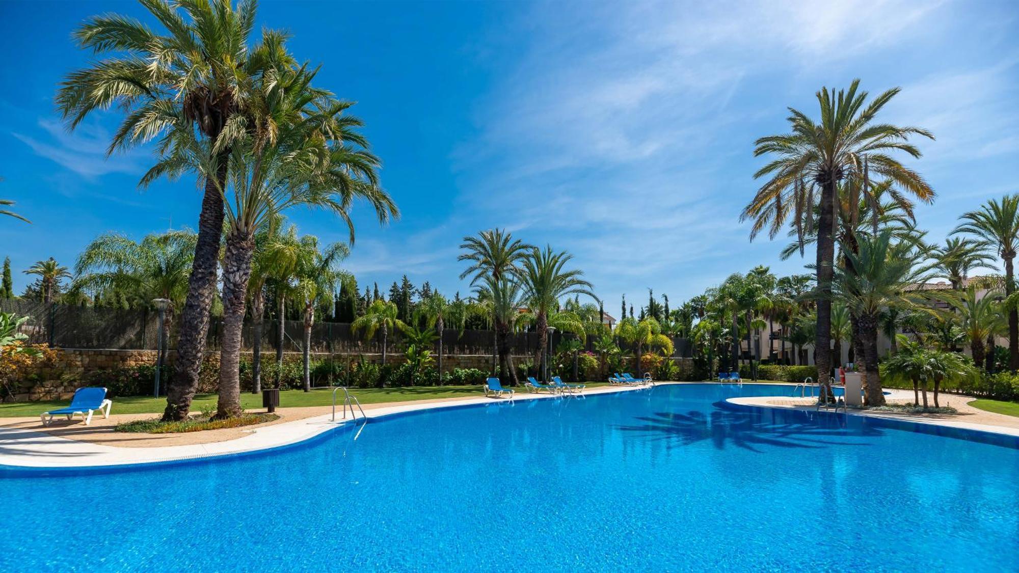 Vacation Marbella I Private Heated Swimming Pool, Walking Distance To Puerto Banus, Security 24-7, Bbq, Wifi Apartamento Exterior foto