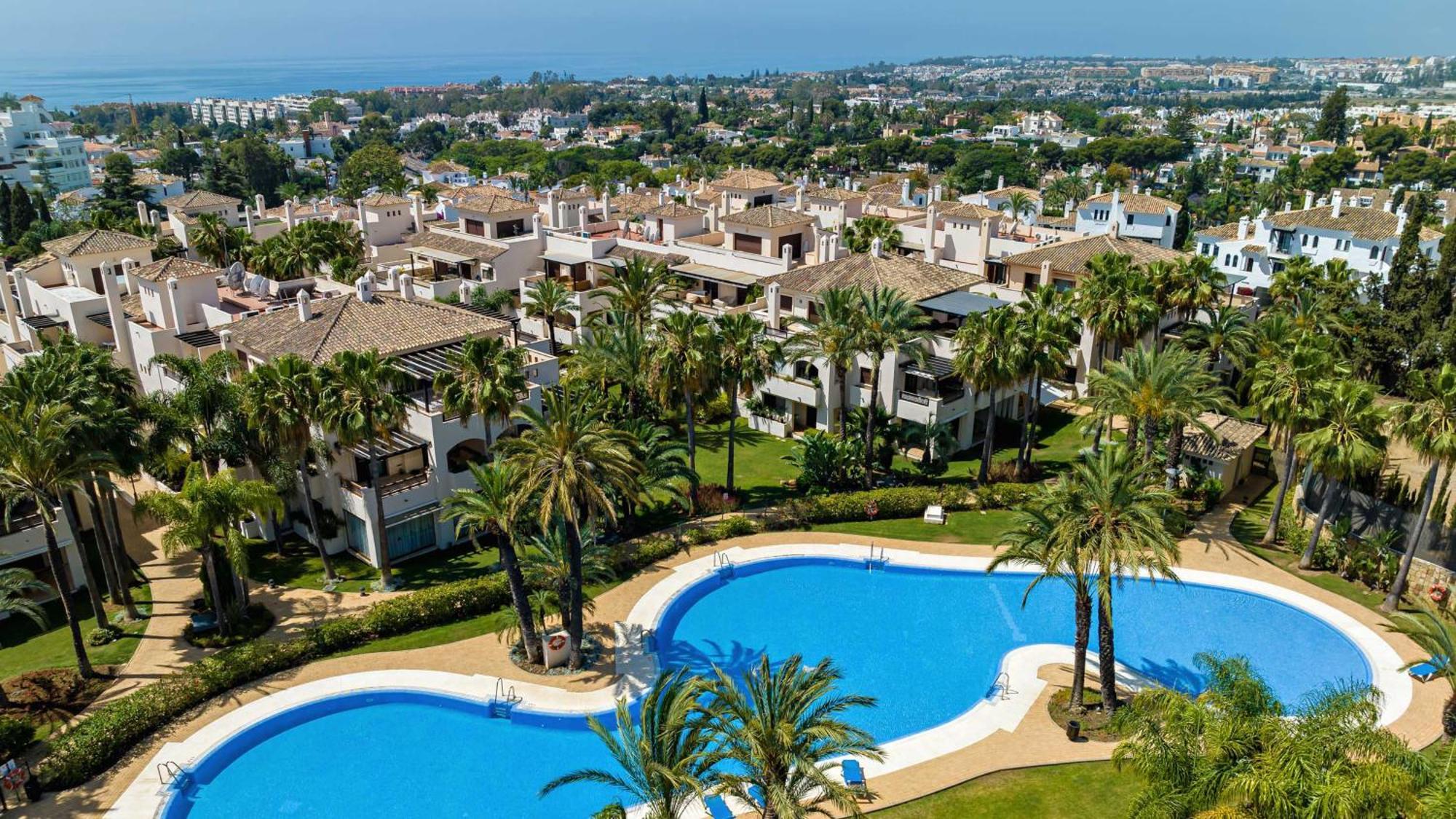 Vacation Marbella I Private Heated Swimming Pool, Walking Distance To Puerto Banus, Security 24-7, Bbq, Wifi Apartamento Exterior foto